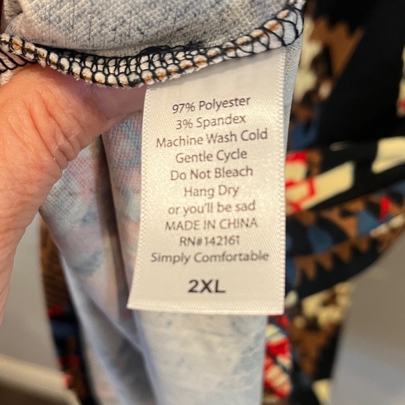 LuLaRoe Geometric Multicolor Patterned Nicole Dress NWT - Picture 12 of 13